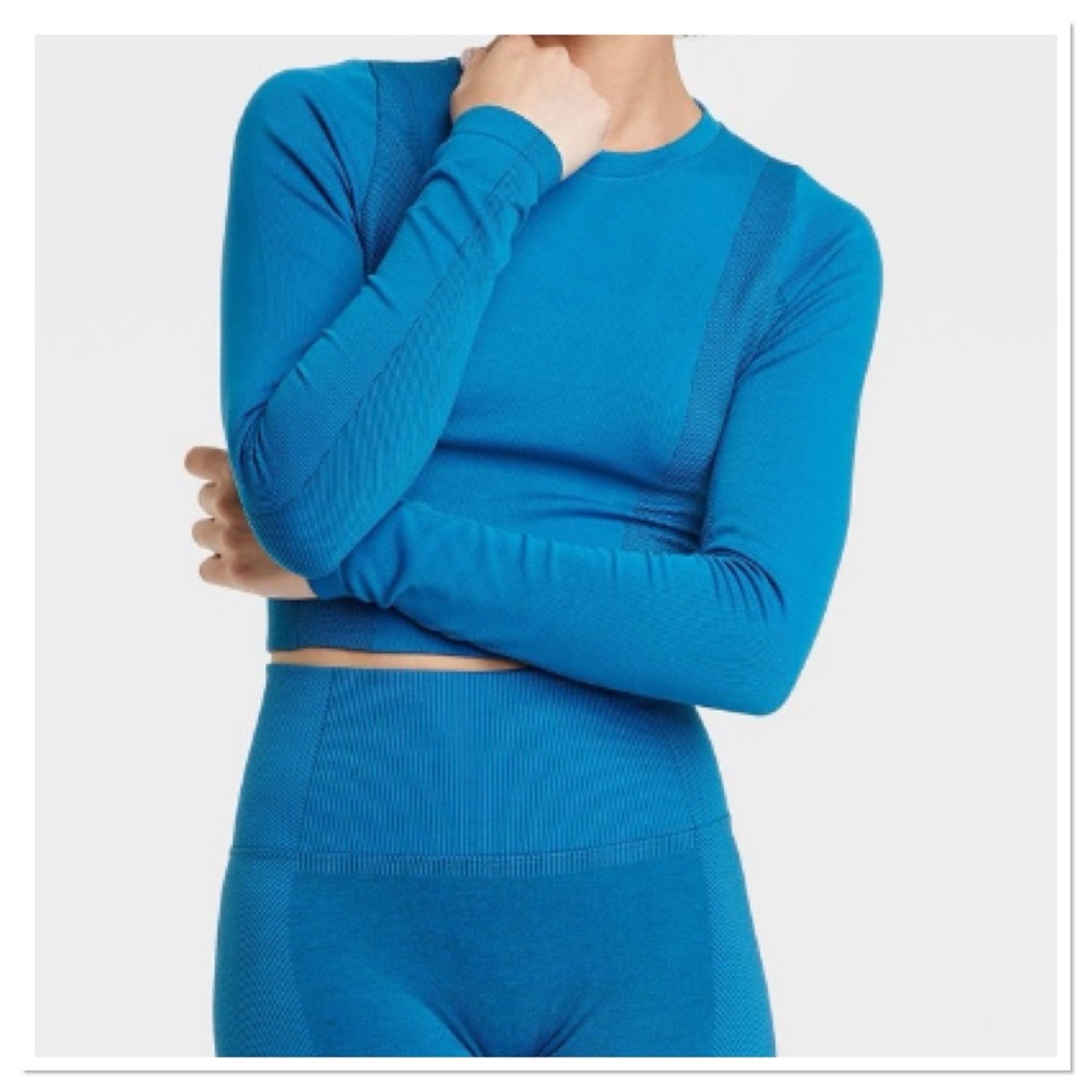 Women’s Seamless Long Sleeve Crop Top All In Motion